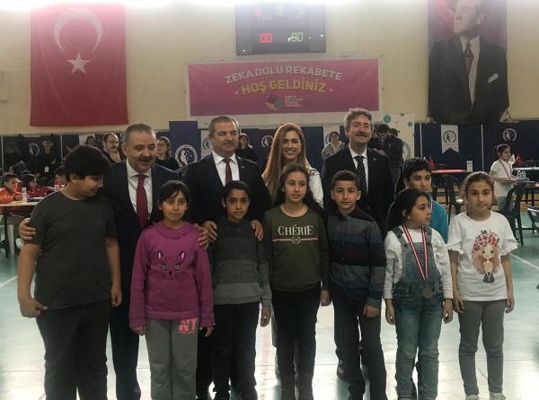Akıl ve Zeka Oyunları İstanbul Geneli Turnuvası İl 3.sü